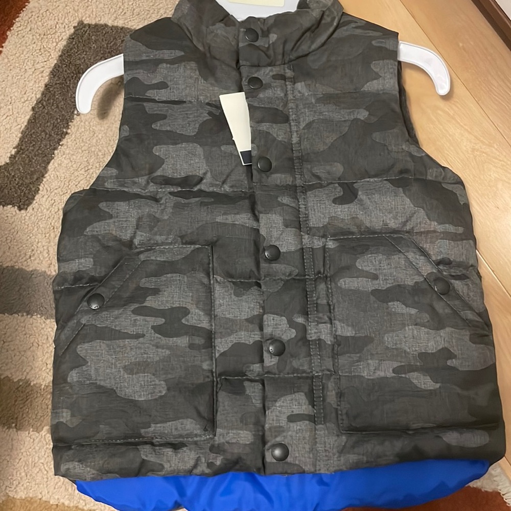 New gap down filled vest - 4t